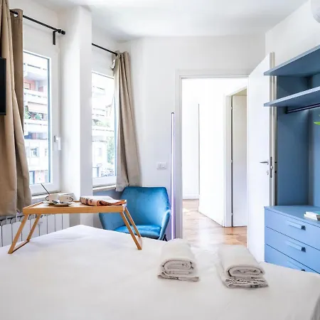 Di Design Vicino Al Tram E Al Centro Apartman